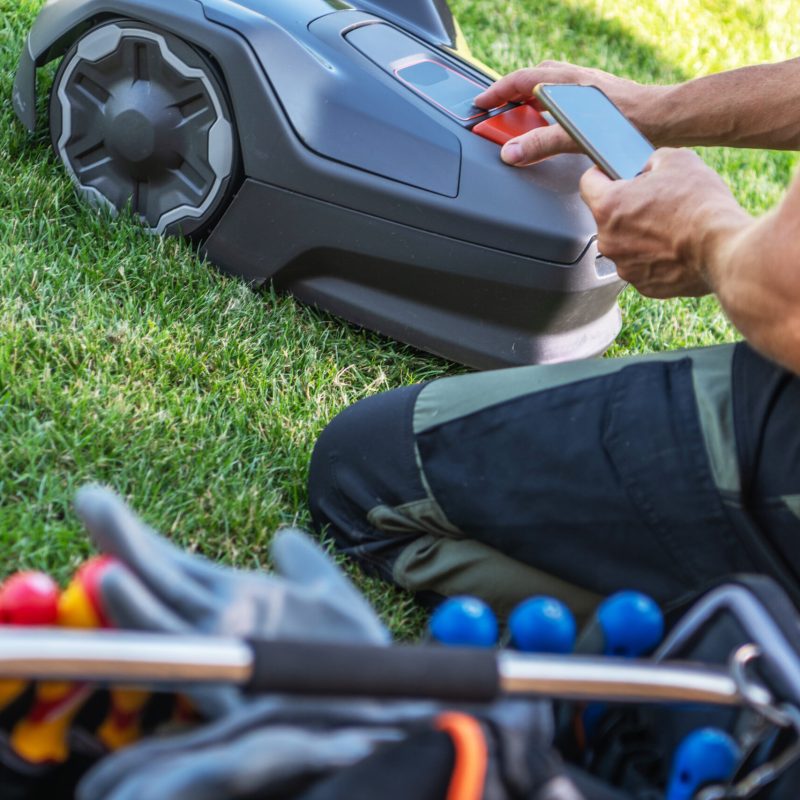 Installation robot tondeuse Vannes